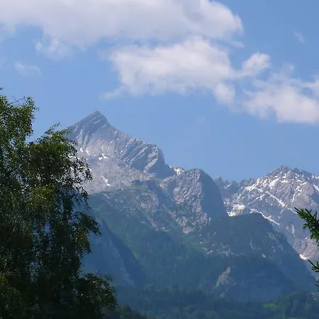 Jenny Garmisch-Partenkirchen
